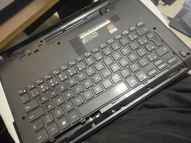 Carcaça Dell Inspiron 14 e Teclado