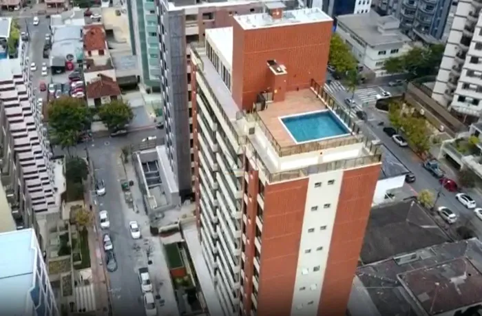 Apartamento 4 suítes Centro de Florianópolis