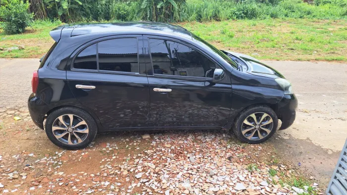 Nissan March SL 1.6 16V Flex Fuel 5P 2015