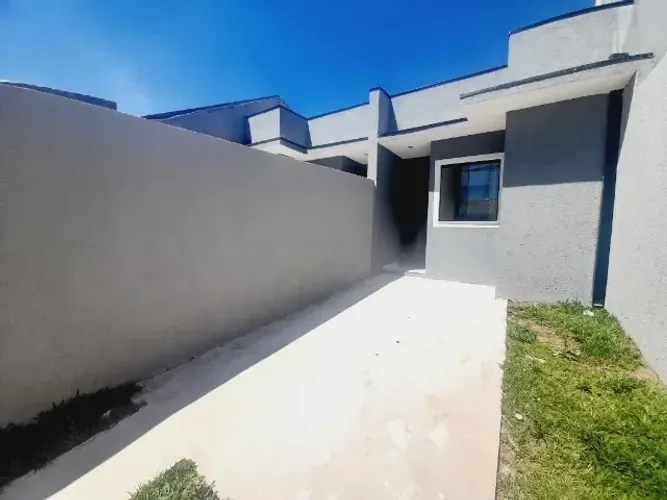 LInda Casa no Tatuquara Curitiba Pr
