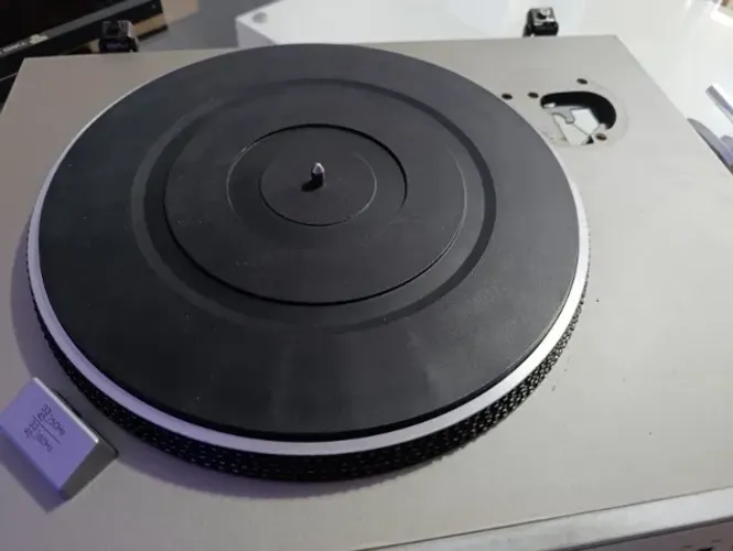 Toca Discos CCE DD8080 - Peças