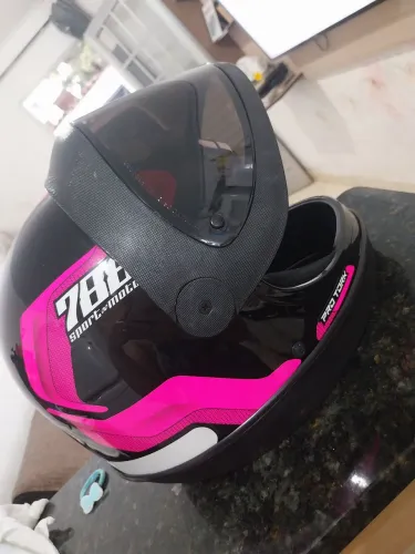 CAPACETE NOVO