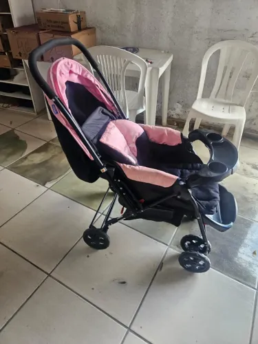 CARRINHO DE BEBÊ