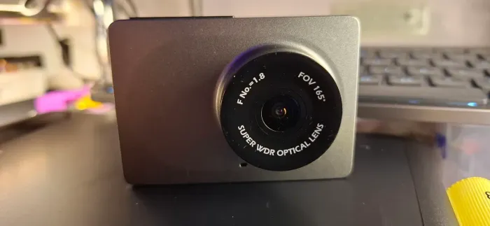 Câmera Dash Cam YI Smart p/ Carro - Full HD 1080p 60fps 