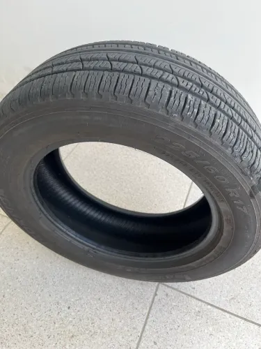 Pneu Pirelli Scorpion 225/60 R17