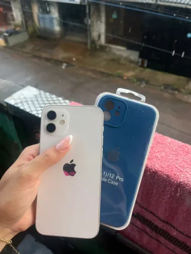 iPhone 12 64 GB