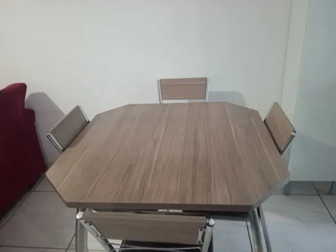 mesa de jantar redonda 4 lugares