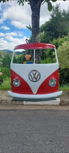 Frente de Kombi Decorativa Retrô - Ideal para Bar, Garagem, Jardim ou Área Gourmet.