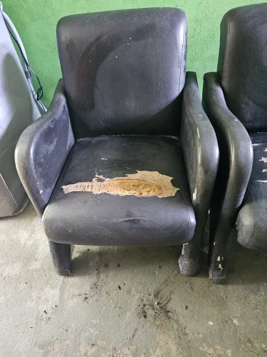Vendo essas poltronas para reforma