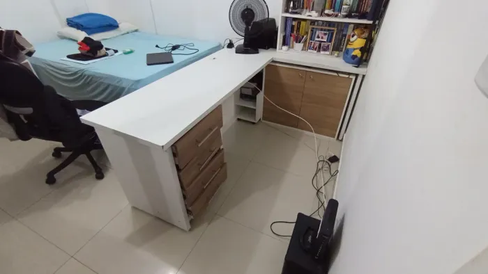 Mesa grande em L 