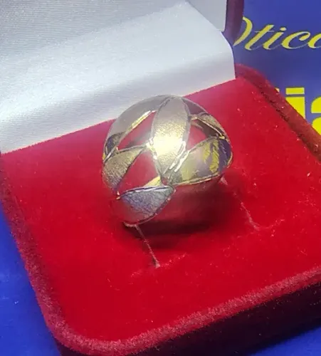 Anel 3 Cores de Ouro 18 Kilates Peso 2.43 Gramas 15 mm Maciço