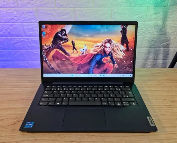 Notebook Lenovo i5 1235U, SSD NVMe 512GB, 8GB RAM, Seminovo