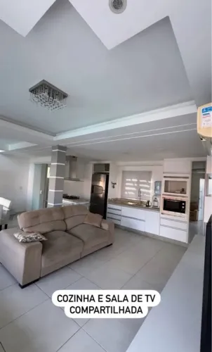 QUARTO SUÍTE INDIVIDUAL PARA MULHERES - SACO DOS LIMÕES - FLORIANÓPOLIS
