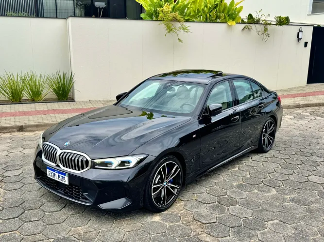 BMW 320I A 2.0 TB M Sport Activeflex 16V 4P 2023