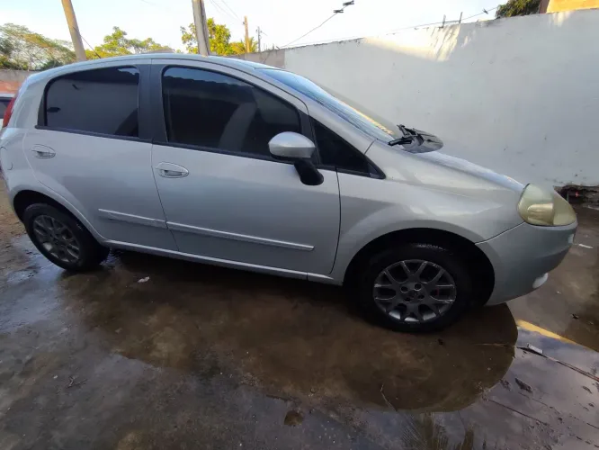 Fiat Punto ELX 1.4 Fire Flex 8V 5P 2009