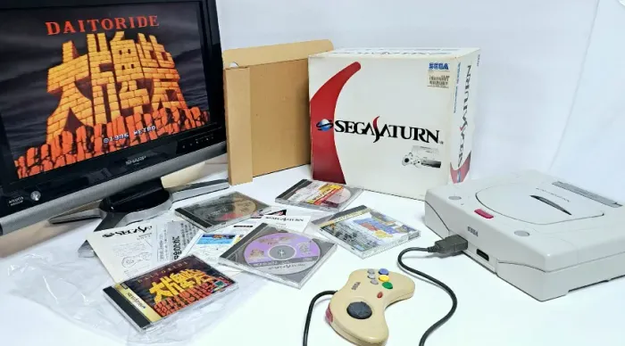 Sega Saturno White (branco) Na Caixa (serial Batendo) + Jogos