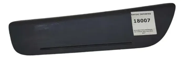 Moldura Porta Estendida Fiat Strada 2014 2015 2016 2017