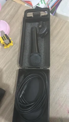 Vendo microfone PROFISSIONAL e945