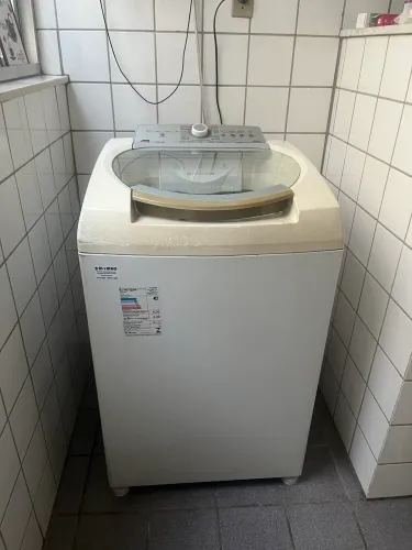 Máquina de lavar roupa 