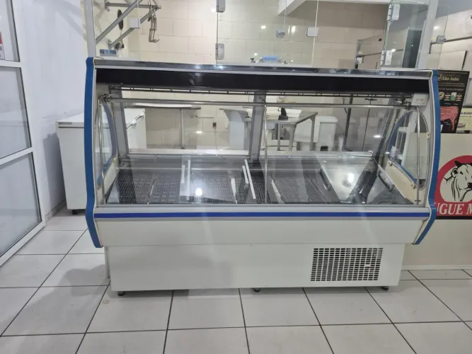 Balcão expositor refrigerado