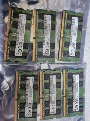 Kit 6 Unidades de Memória Ram Samsung DDR4 16GB, 3200 MHz