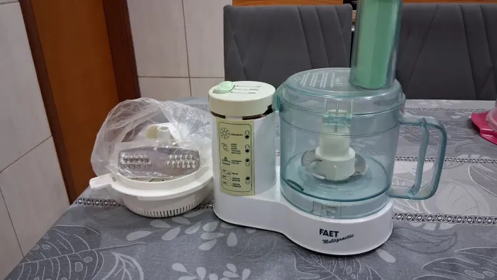 Multiprocessador faet 220 volts