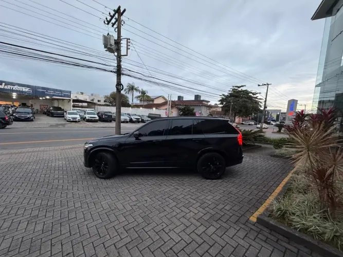 Volvo XC-90 XC 90 T-8 Híbrido Momentum 2.0 5P 2020
