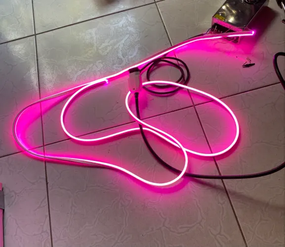 Fita de led rosa de 2,90 metros