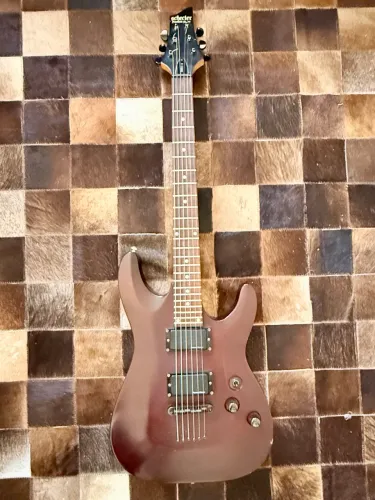 Guitarra- Schecter - Diamond Series - OMEN 6