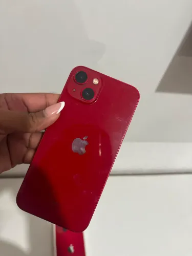 iPhone com caixa 13 128 Gb : pego celular e volta