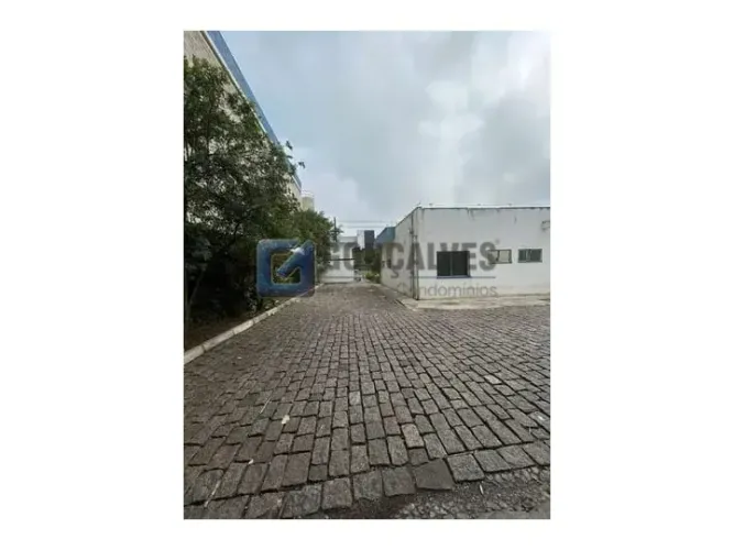 Galpão Comercial à Venda em Mauá (Sertãozinho) 3.800 m² Internos, 5.600 m² de Terreno
