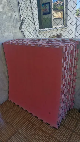 15 placas de tatame 100cm×100cm usados em bom estado