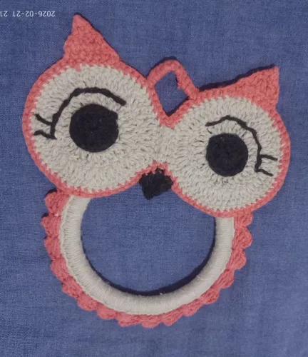 Pano de prato c/ barrado em crochê e Porta pano de Prato de Coruja.