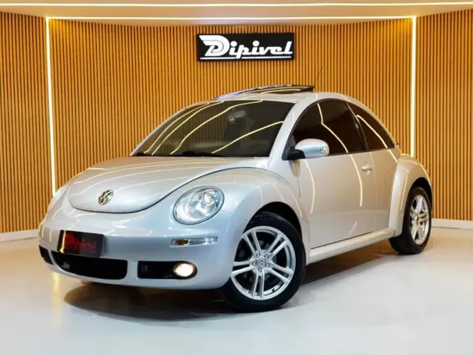 Volkswagen New Beetle 2.0 MI Mec./aut. 2010