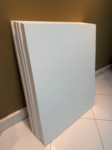 Vendo chapas de MDF novas- 90x75