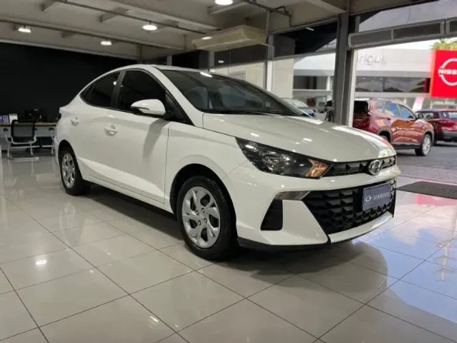 Hyundai HB20S Comfort Plus 1.0 Flex 12V Mec. 2024