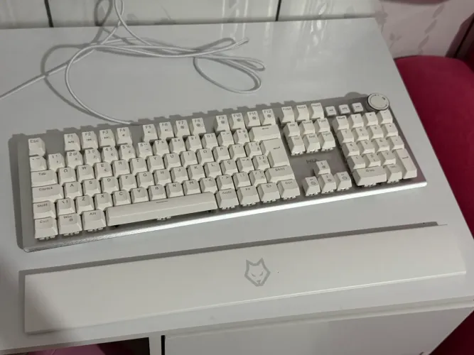 Teclado Husky 100% Red Switch Novo