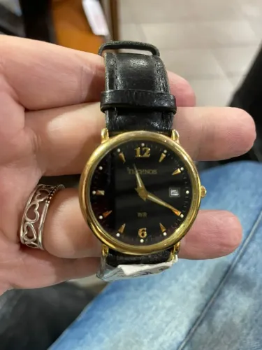 Relogio  technos WR pulseira de couro otimo estado
