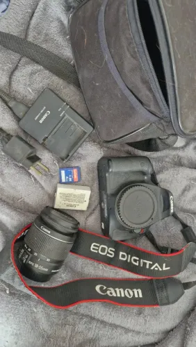 Câmera Canon T3i