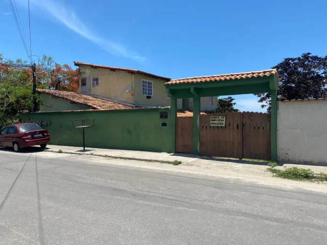 Vendo ou troco 2 kitnets na 36 em itaipuaçu a 2 quadras da praia