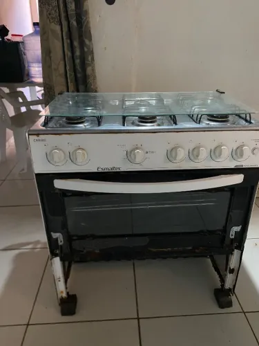 Fogão 6 bocas esmaltec