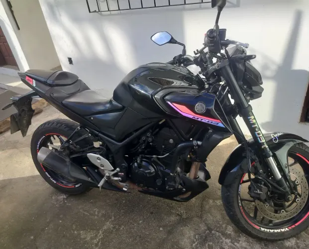 Yamaha MT-03 - 2021, emplacada 2026, transferência digital<br><br>Moto impecável, muito bem