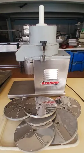 MULTIPROCESSADOR DE ALIMENTOS INDUSTRIAL - BERMAR