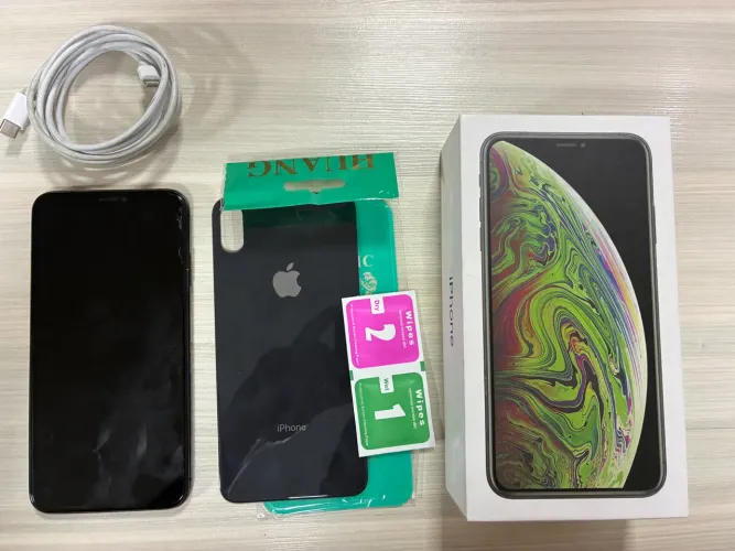 iPhone XS Max - 64 GB