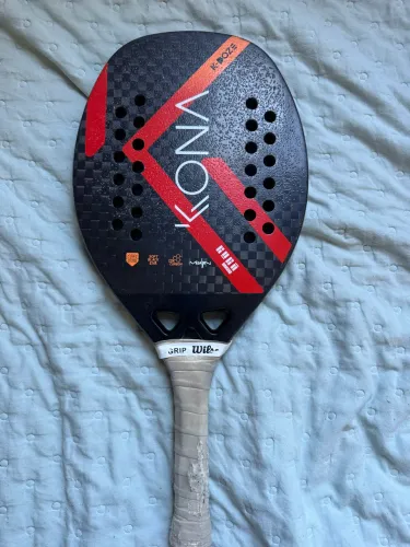 Raquete Kona de beach tênis
