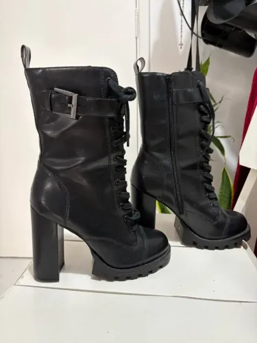 Bota Tratorada John John 38