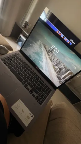 ASUS Vivobook 15 X515MA - Notebook Conservado