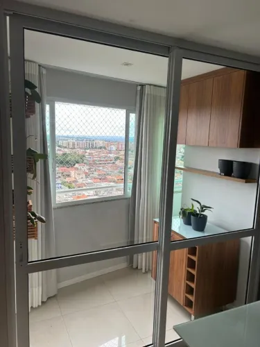 Porta De Correr em esquadria de Alumínio com pintura eletrostática branca 250x226x10,7