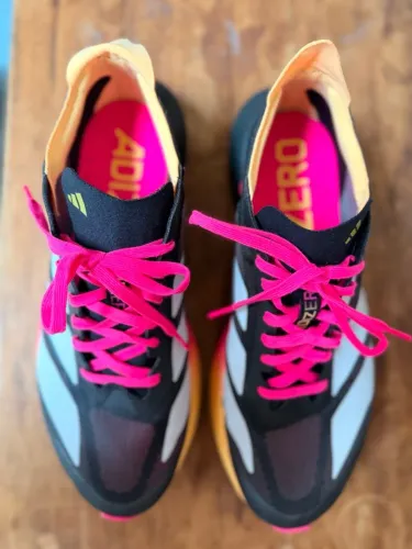Tênis Adidas Adizero