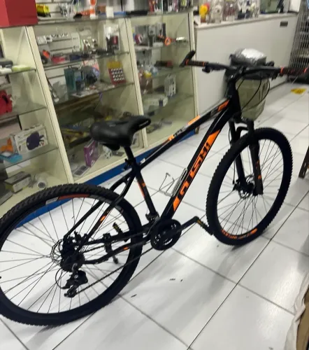Bicicleta novinha pouco uso! R$ 700.00